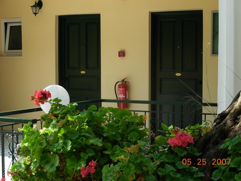 Marilena Hotel Ypsos Exterior photo