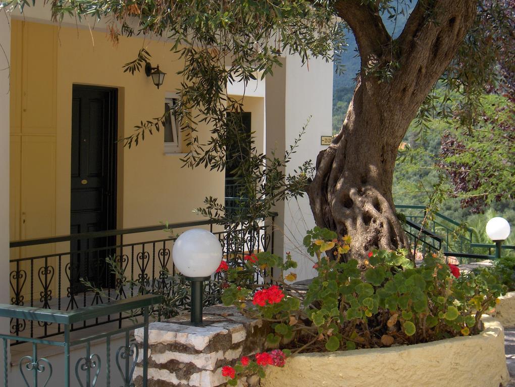 Marilena Hotel Ypsos Exterior photo
